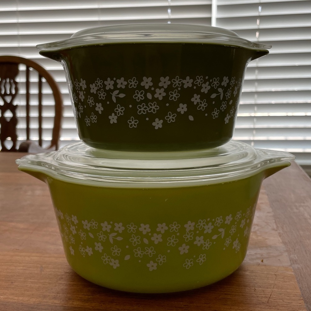 Spring Blossom Pyrex Casserole 470-B & 474-B